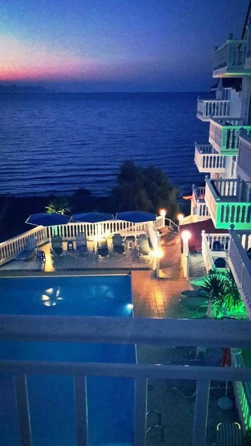 Clear Horizon Aparthotel Amoudi Luaran gambar